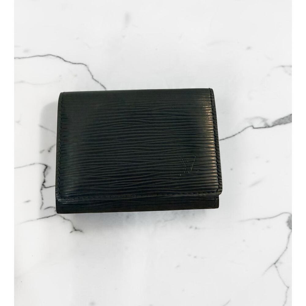Louis Vuitton Black Epi Card Holder Unisex
